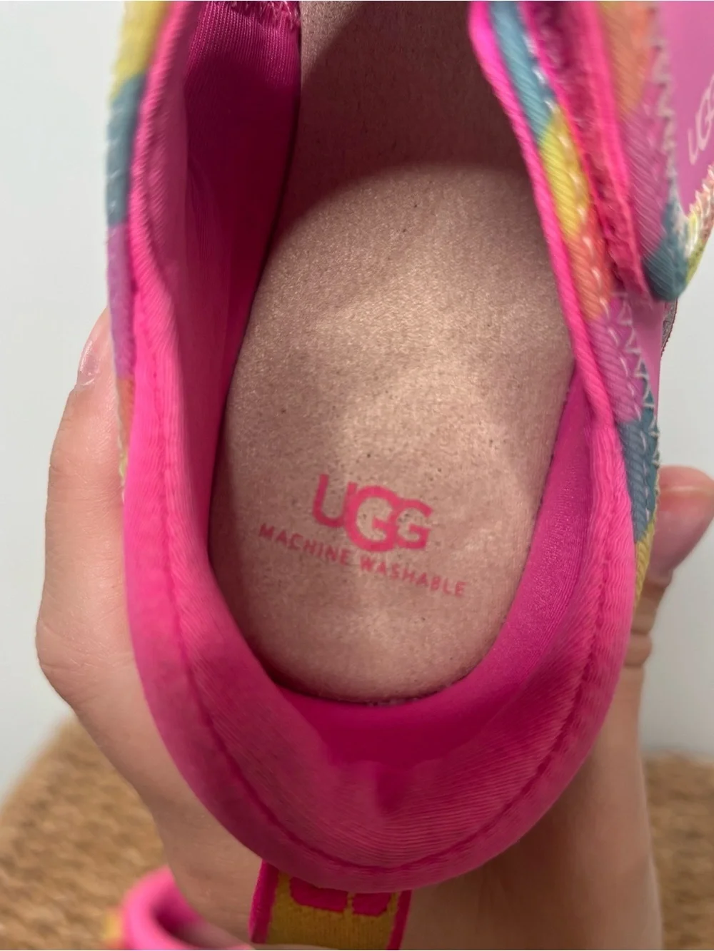Ugg closed toe delta sandal machine washable girls 12